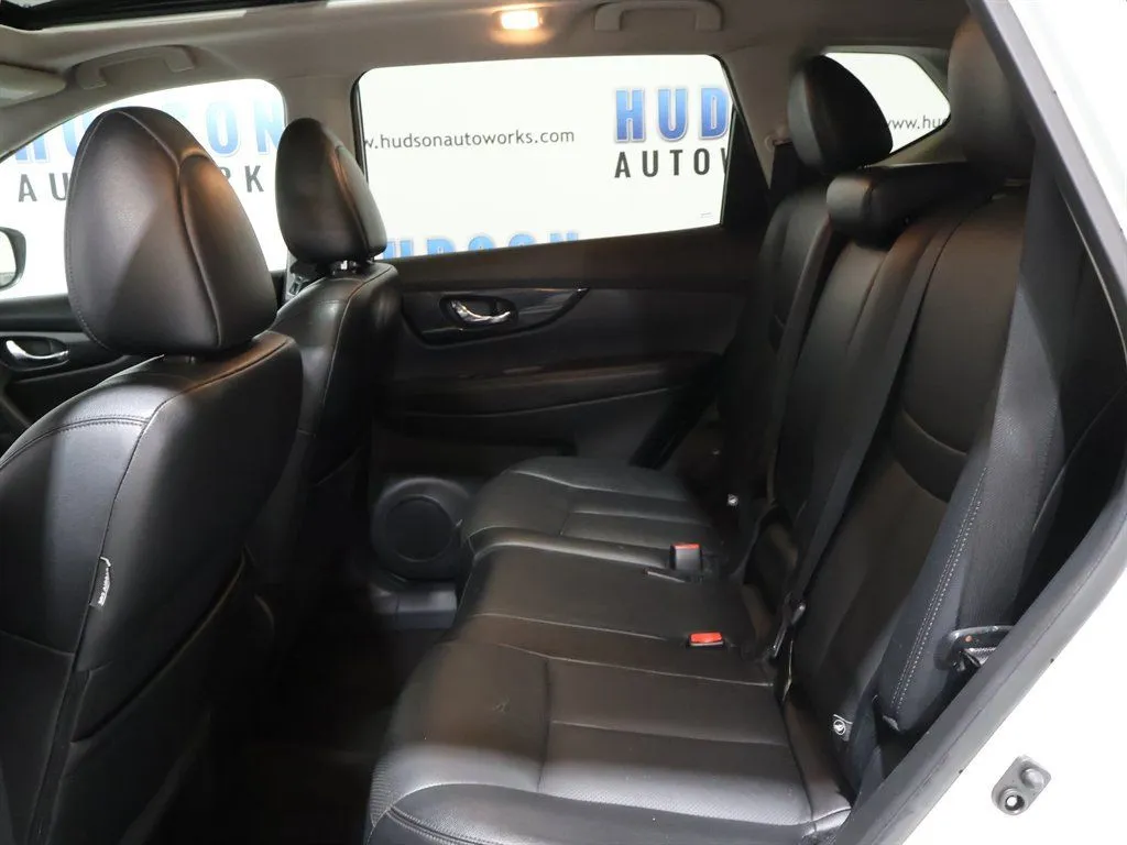 2017 Nissan Rogue SL - Photo 23