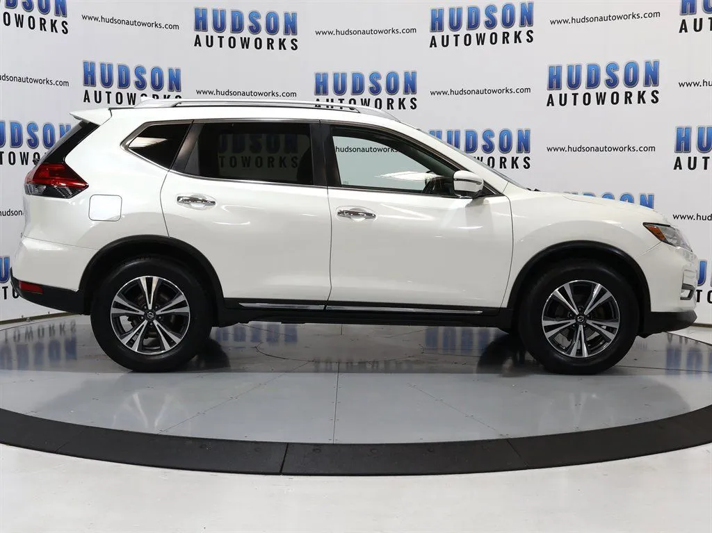 2017 Nissan Rogue SL - Photo 7