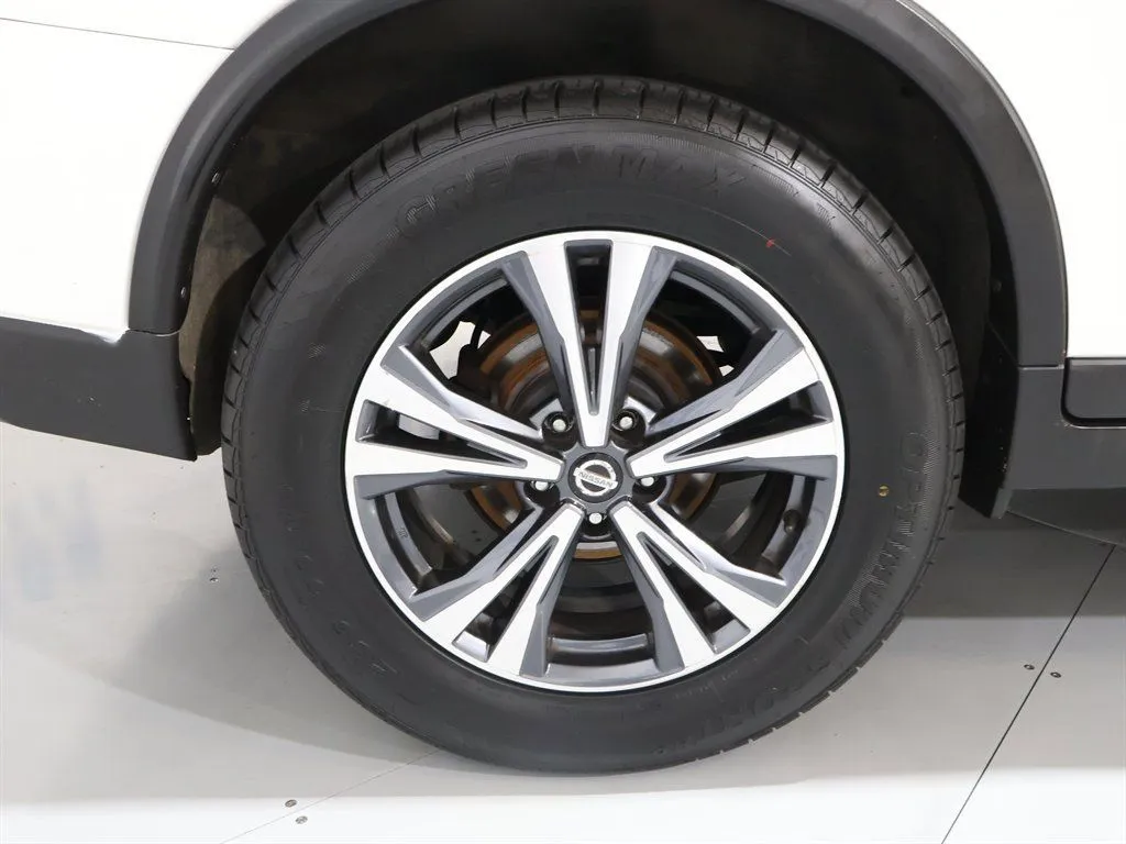 2017 Nissan Rogue SL - Photo 35