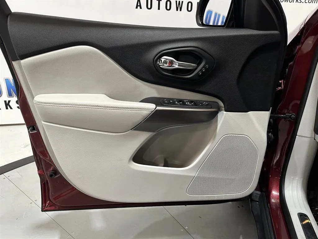 2019 Jeep Cherokee Limited - Photo 12