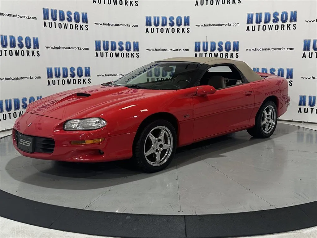 1999 Chevrolet Camaro Z28 - Photo 2