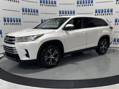 Photos of 2019 Toyota Highlander LE for sale in Greensboro, NC at Hudson Autoworks