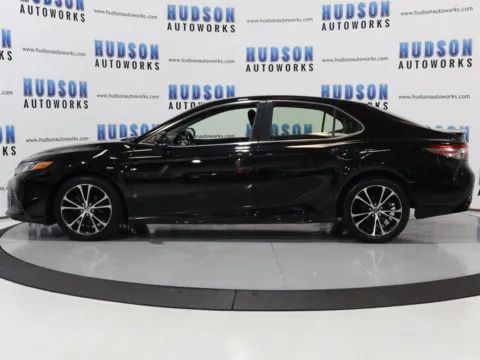 Another view of 2018 Toyota Camry SE for sale in Greensboro, NC at Hudson Autoworks
