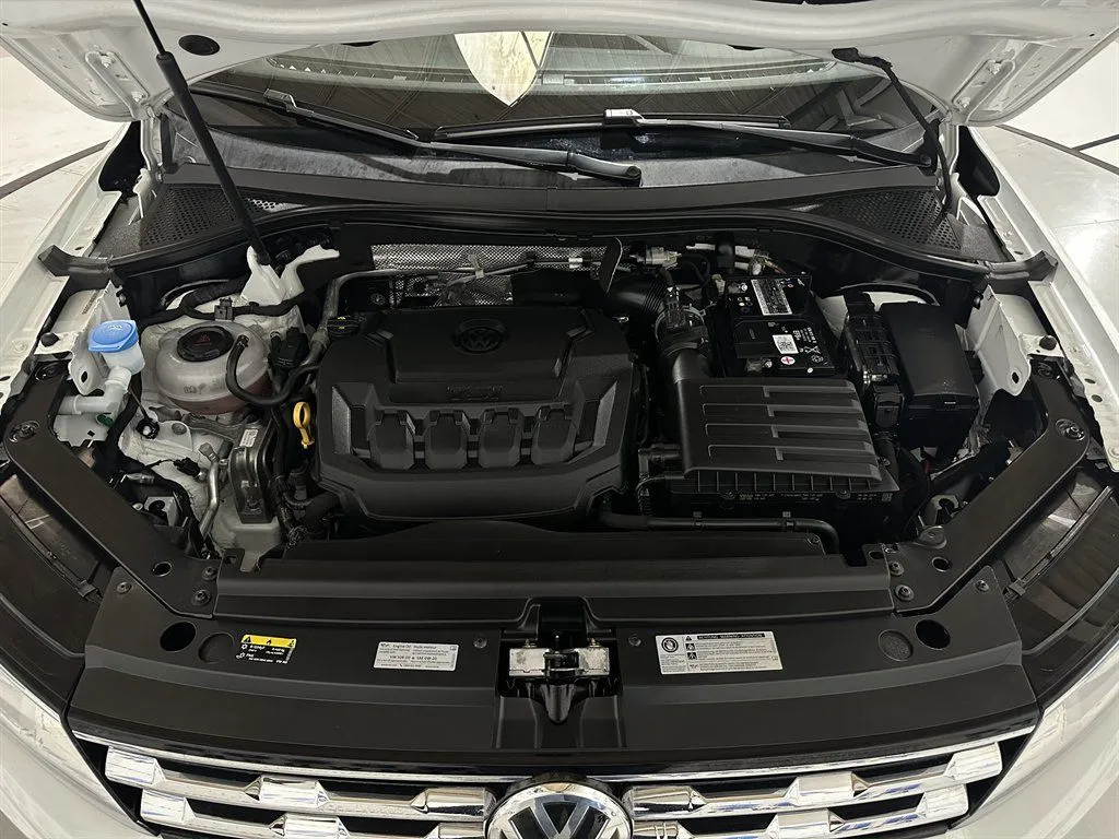 2019 Volkswagen Tiguan SE - Photo 38