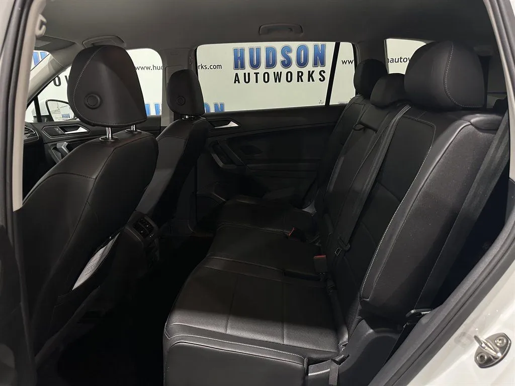 2019 Volkswagen Tiguan SE - Photo 23