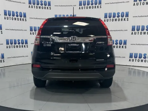 More photos of 2016 Honda CR-V SE at Hudson Autoworks, NC
