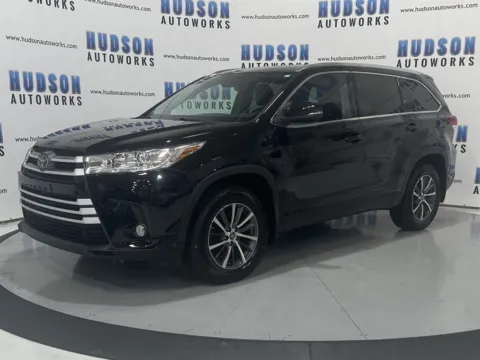 Photos of 2018 Toyota Highlander XLE for sale in Greensboro, NC at Hudson Autoworks