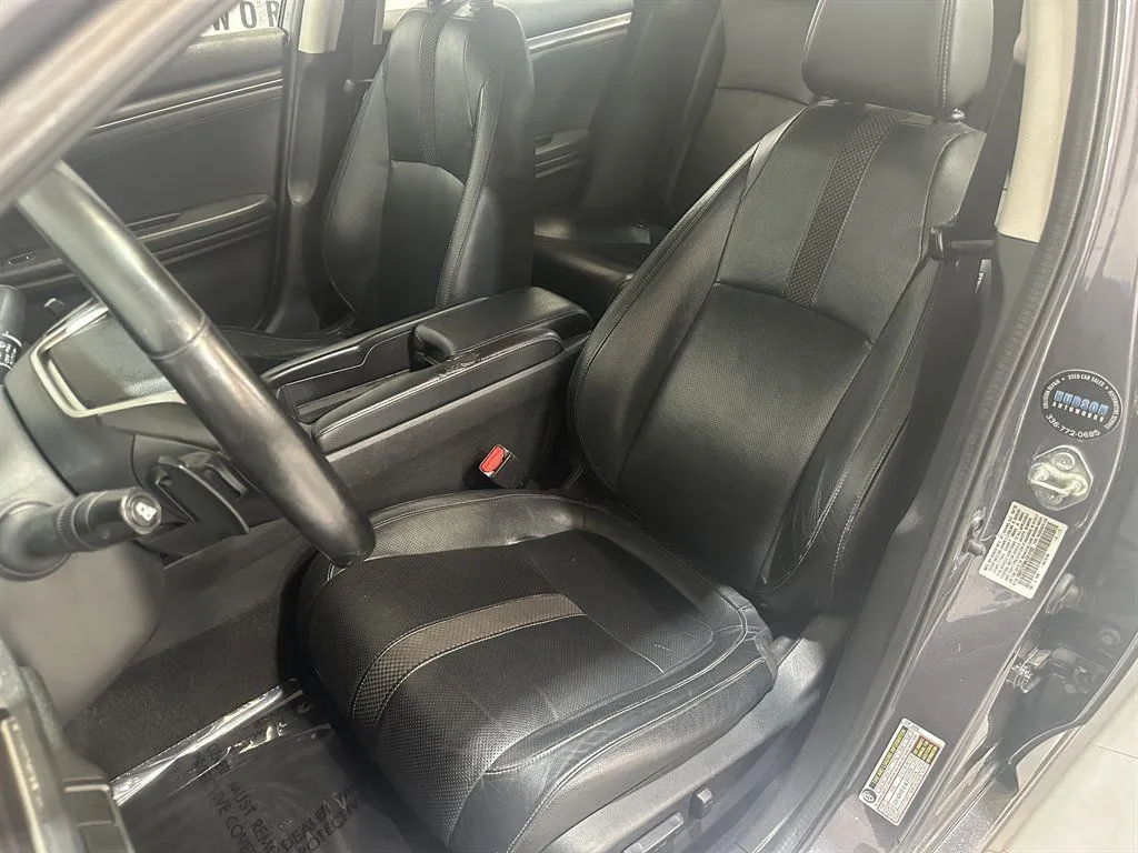 2020 Honda Civic Touring - Photo 15