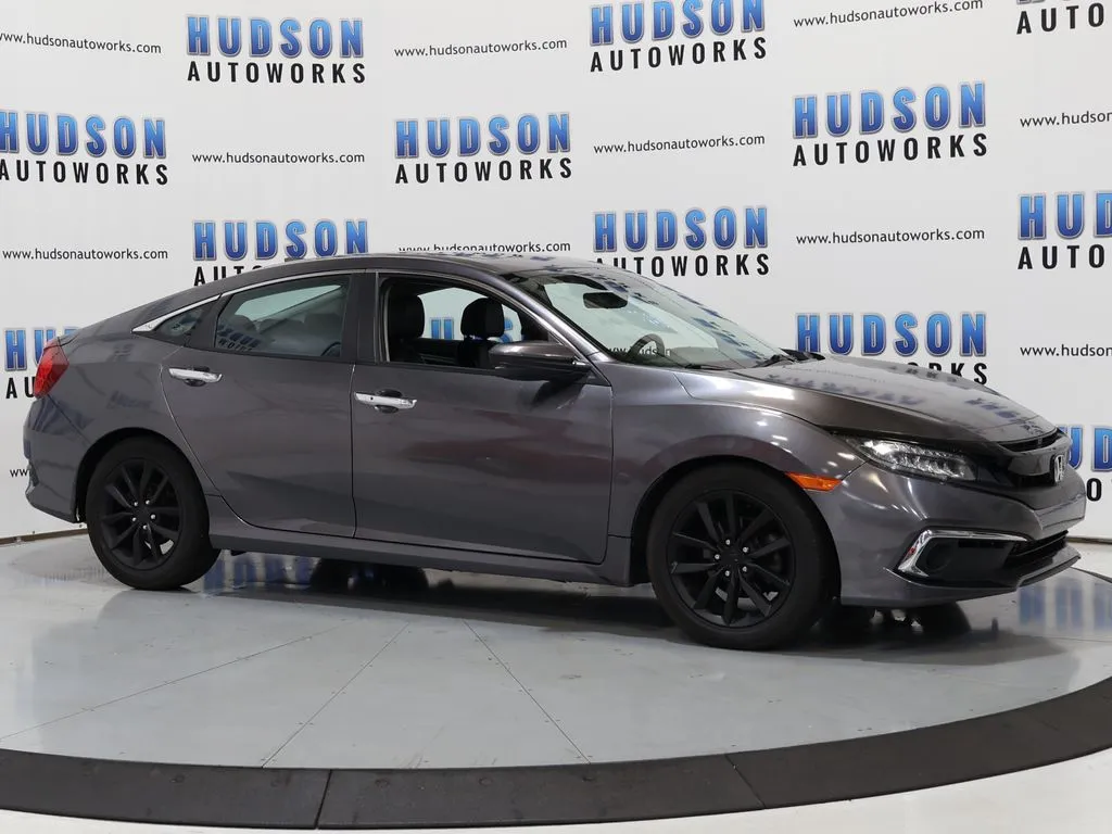 2020 Honda Civic Touring - Photo 8