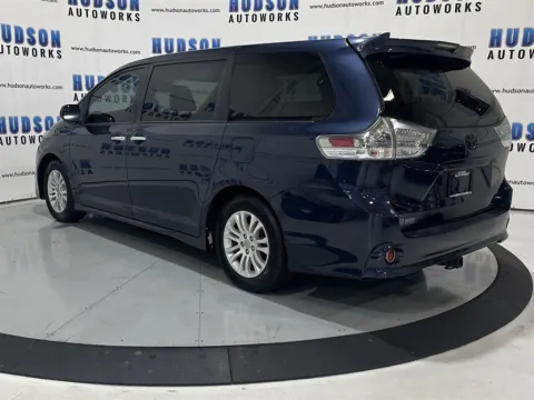 More photos of 2019 Toyota Sienna SE at Hudson Autoworks, NC