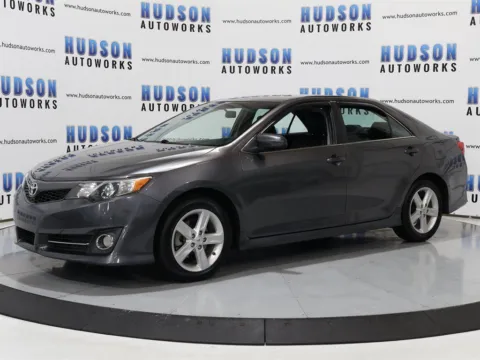 Photos of 2014 Toyota Camry SE for sale in Greensboro, NC at Hudson Autoworks