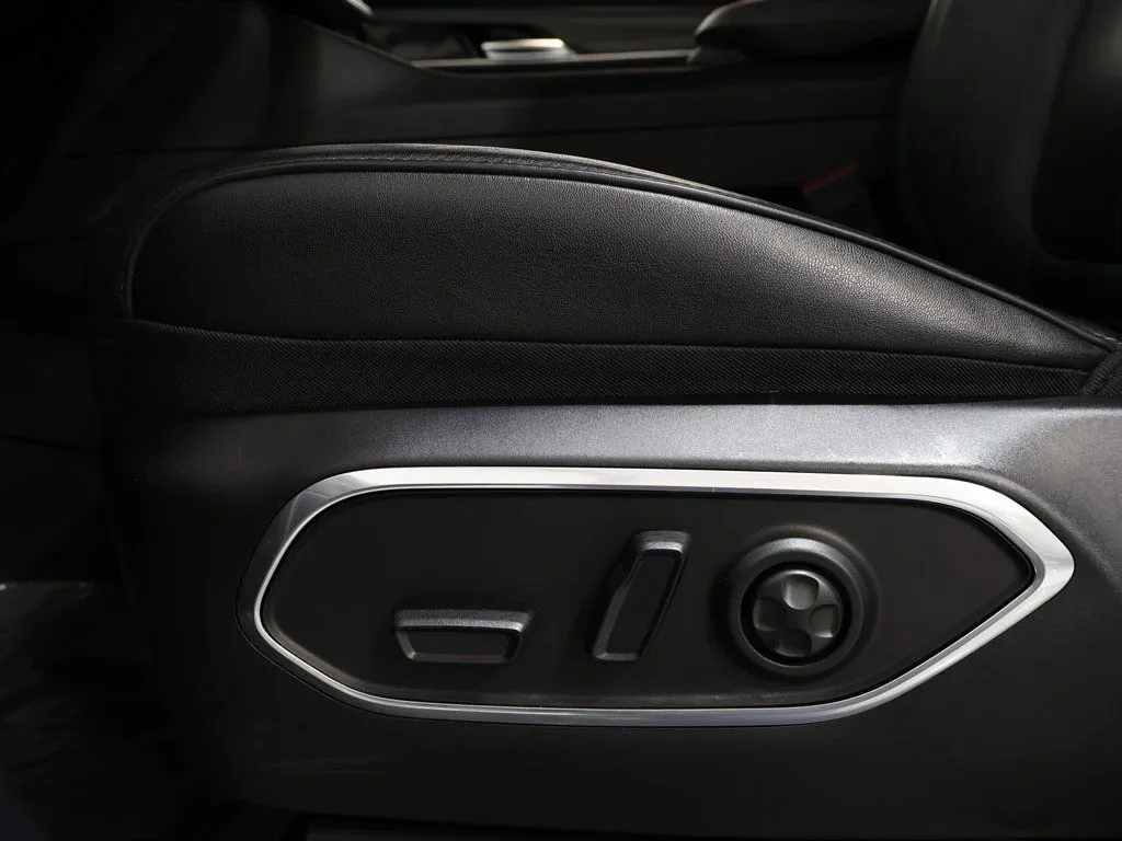2024 Jeep Wagoneer Series III - Photo 13