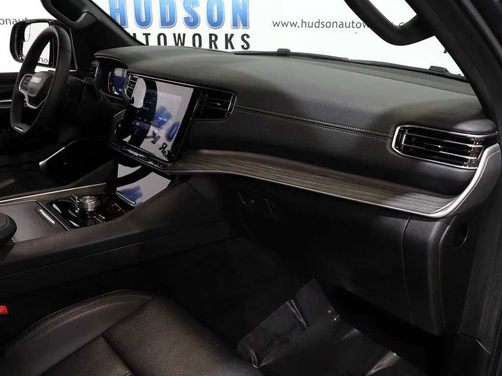2024 Jeep Wagoneer Series III - Photo 31