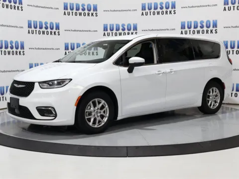 Photos of 2023 Chrysler Pacifica Touring L for sale in Greensboro, NC at Hudson Autoworks Sales