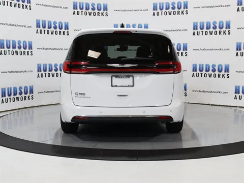More photos of 2023 Chrysler Pacifica Touring L at Hudson Autoworks Sales, NC