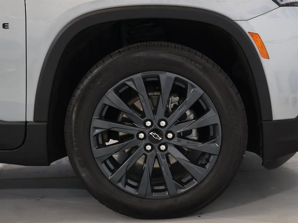 2023 Chevrolet Traverse RS - Photo 41