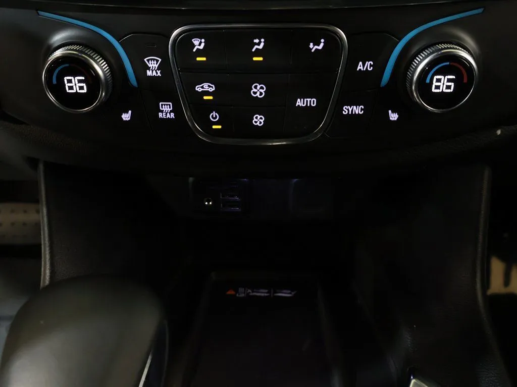 2023 Chevrolet Traverse RS - Photo 21