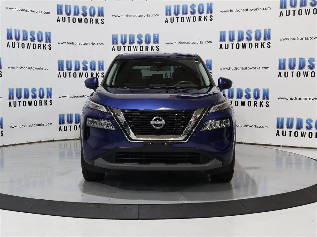 2023 Nissan Rogue SV - Photo 9