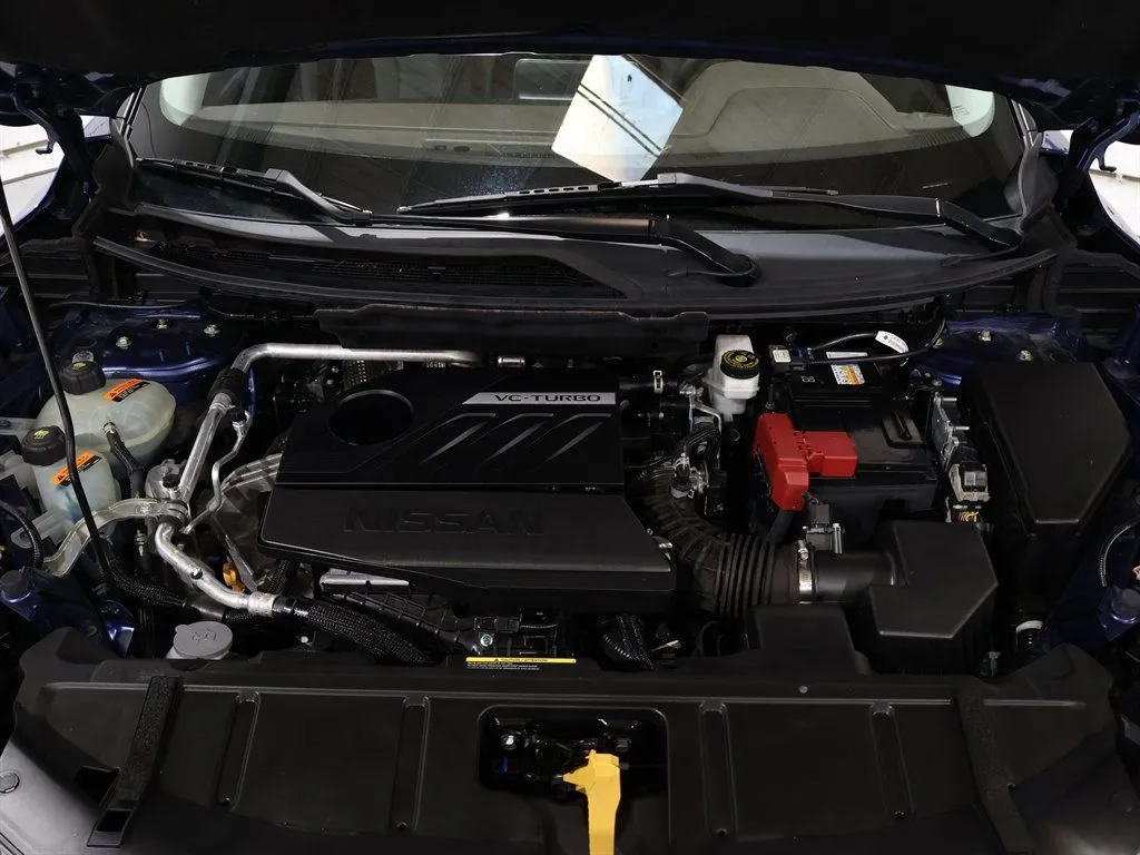 2023 Nissan Rogue SV - Photo 38