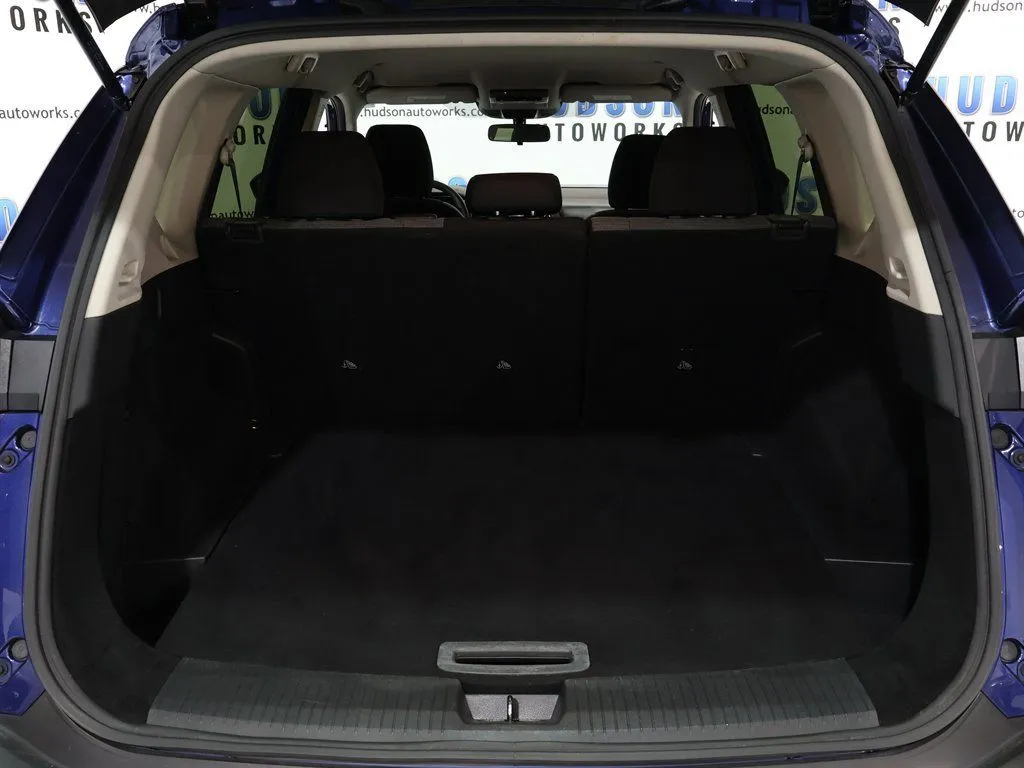 2023 Nissan Rogue SV - Photo 31