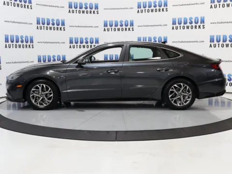 Another view of 2021 Hyundai Sonata SEL for sale in Greensboro, NC at Hudson Autoworks