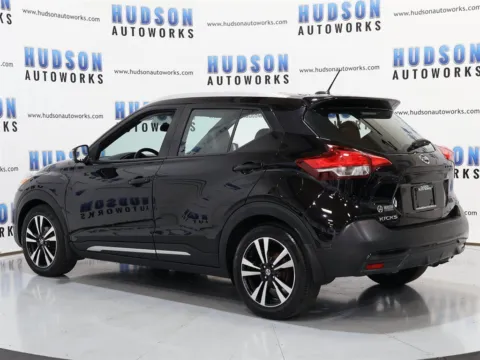 More photos of 2019 Nissan Kicks SR at Hudson Autoworks Sales, NC