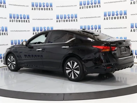More photos of 2022 Nissan Altima 2.5 SV at Hudson Autoworks, NC