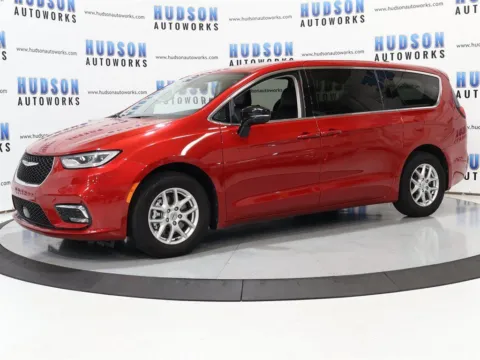 Photos of 2024 Chrysler Pacifica Touring L for sale in Greensboro, NC at Hudson Autoworks