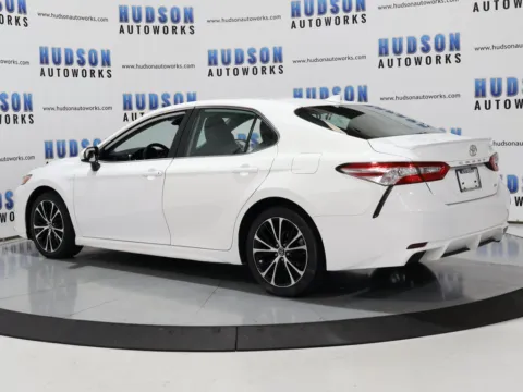 More photos of 2020 Toyota Camry SE at Hudson Autoworks, NC