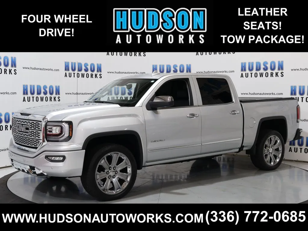 2017 GMC Sierra 4WD Crew Cab Short Box's photo