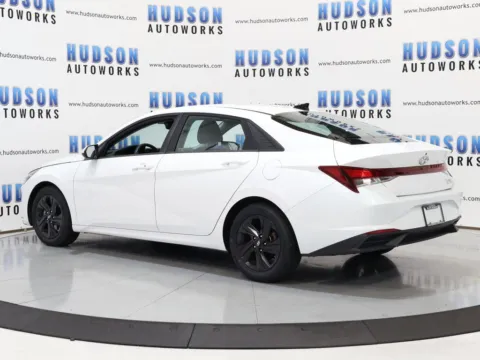 More photos of 2021 Hyundai Elantra SEL at Hudson Autoworks Sales, NC