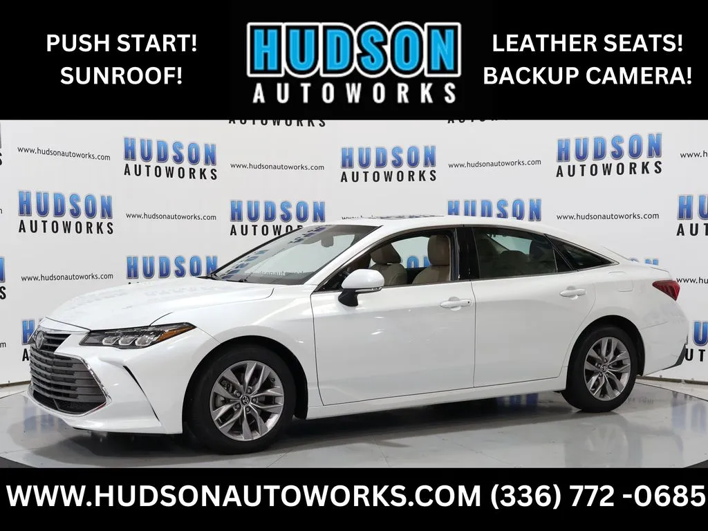 2019 Toyota Avalon XLE's photo