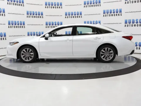 Another view of 2019 Toyota Avalon XLE for sale in Greensboro, NC at Hudson Autoworks Sales