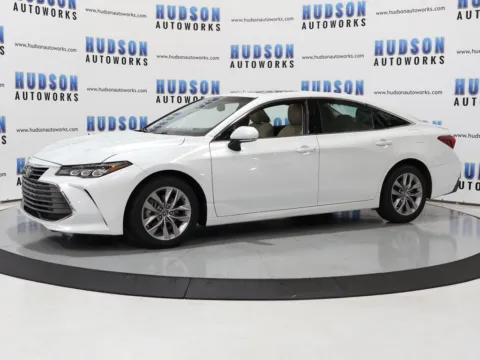 Another view of 2019 Toyota Avalon XLE for sale in Greensboro, NC at Hudson Autoworks Sales