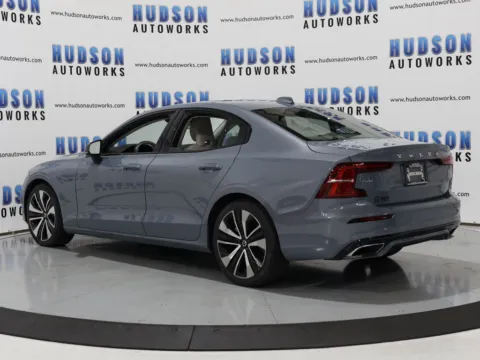 More photos of 2022 Volvo S60 B5 Momentum at Hudson Autoworks Sales, NC