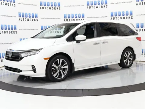 Photos of 2022 Honda Odyssey Touring for sale in Greensboro, NC at Hudson Autoworks Sales