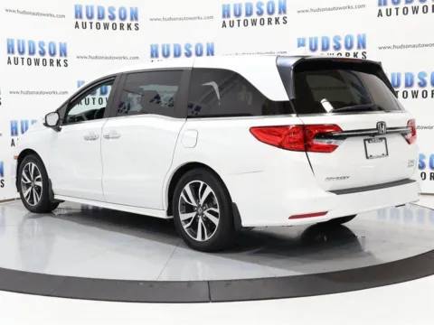 More photos of 2022 Honda Odyssey Touring at Hudson Autoworks Sales, NC