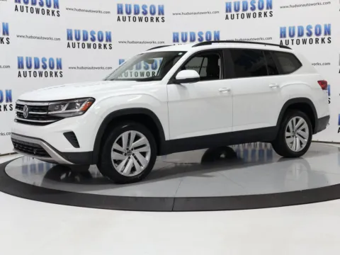 Photos of 2021 Volkswagen Atlas 3.6L V6 SE w/Technology for sale in Greensboro, NC at Hudson Autoworks Sales