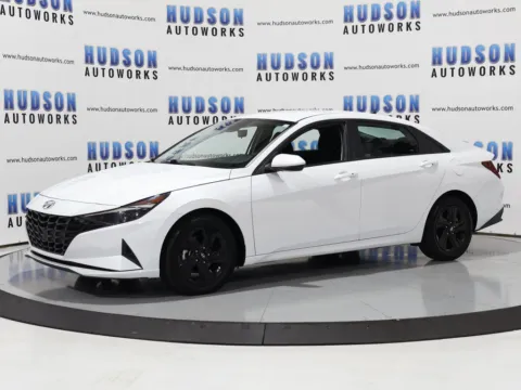 Photos of 2021 Hyundai Elantra SEL for sale in Greensboro, NC at Hudson Autoworks Sales