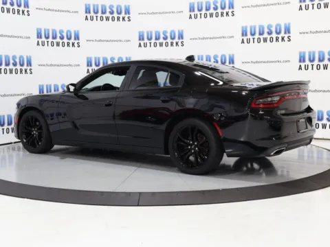 More photos of 2017 Dodge Charger SXT at Hudson Autoworks Sales, NC