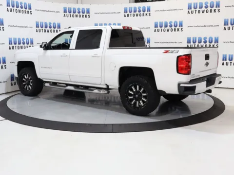 More photos of 2018 Chevrolet Silverado 1500 LT at Hudson Autoworks Sales, NC