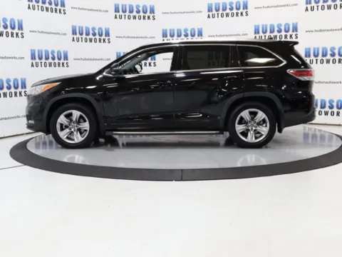 Another view of 2016 Toyota Highlander Limited Platinum V6 for sale in Greensboro, NC at Hudson Autoworks Sales