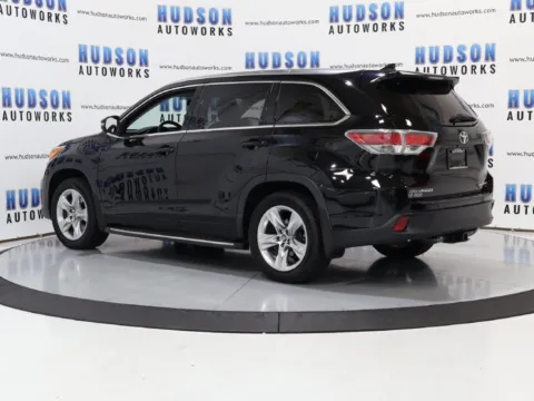 More photos of 2016 Toyota Highlander Limited Platinum V6 at Hudson Autoworks Sales, NC