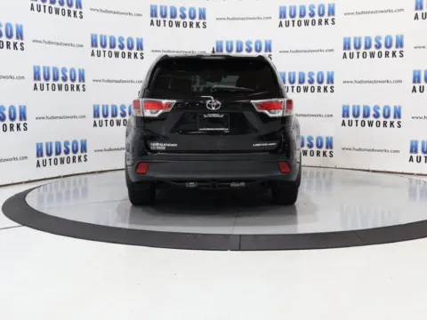 More photos of 2016 Toyota Highlander Limited Platinum V6 at Hudson Autoworks Sales, NC