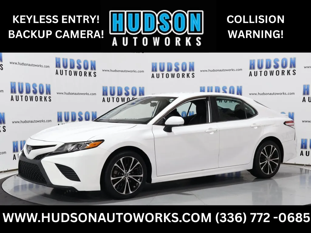 White 2020 Toyota Camry SE for sale in Greensboro, NC