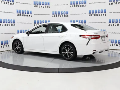 More photos of 2020 Toyota Camry SE at Hudson Autoworks Sales, NC