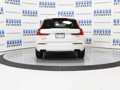 More photos of 2018 Volvo XC60 T5 Inscription at Hudson Autoworks Sales, NC