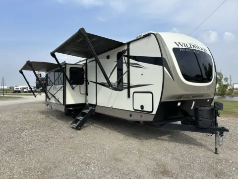 Another view of 2023 Forest River Wildwood HERITAGE GLEN 310BHI for sale in Valley View, TX at Liberty Trail RV - Denton