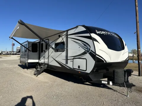 Unknown 2021 Heartland North Trail 33RETS for sale in Valley View, TX