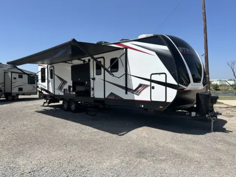 Unknown 2023 Cruiser Rv Stryker 3313 for sale in Valley View, TX